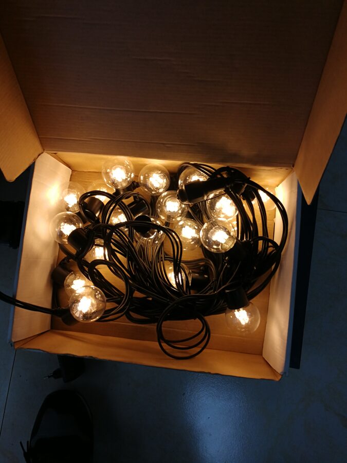 10m LED virtene G45 ar caurspīdīgām spuldzēm